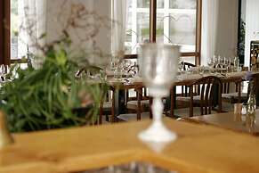 Sdr. Omme Kro & Hotel