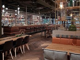 Downtown Camper by Scandic