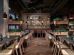 Downtown Camper by Scandic
