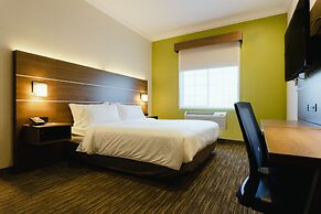 Holiday Inn Express & Suites Davis - University Area by IHG