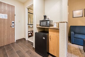 Comfort Suites Monroe