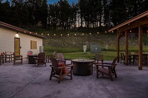 Comfort Inn & Suites Custer - Crazy Horse Area