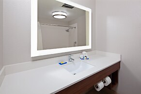 Holiday Inn Express & Suites Rancho Mirage - Palm Spgs Area by IHG