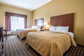 Quality Inn & Suites East Troy I-43
