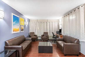 Days Inn by Wyndham Charlottesville/University Area