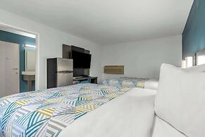 Studio 6 Suites Madera, California - Yosemite