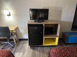 Days Inn & Suites by Wyndham Opelousas