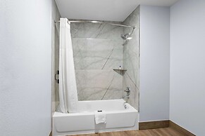 Americas Best Value Inn Gonzales