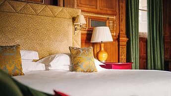 Cliveden House - an Iconic Luxury Hotel