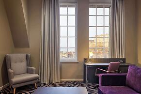 DoubleTree by Hilton Edinburgh City Centre