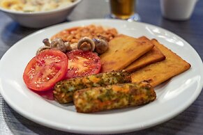 DoubleTree by Hilton Edinburgh City Centre