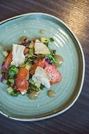 DoubleTree by Hilton Edinburgh City Centre