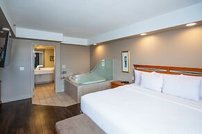 Grand Hotel & Conference Centre Calgary Airport, an Ascend Collection 