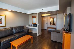 Grand Hotel & Conference Centre Calgary Airport, an Ascend Collection 