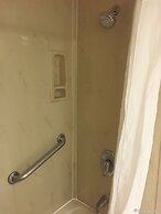 Anaheim Discovery Inn & Suites