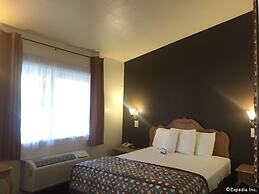 Anaheim Discovery Inn & Suites
