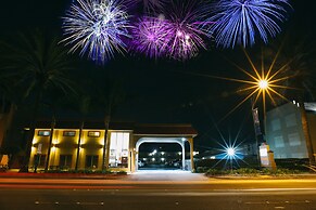 Anaheim Discovery Inn & Suites