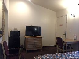 Anaheim Discovery Inn & Suites