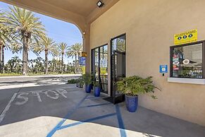 Anaheim Discovery Inn & Suites