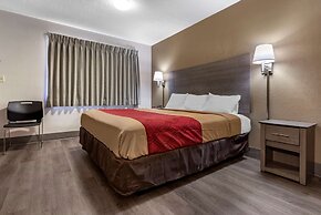 Econo Lodge Dewitt I-90