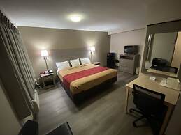 Econo Lodge Dewitt I-90