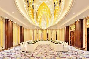 Sheraton Grand Pune Bund Garden Hotel