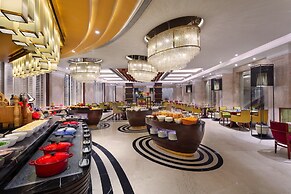 Sheraton Grand Pune Bund Garden Hotel