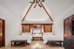 The Explorean Kohunlich