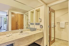 Fiesta Inn Express San Luis Potosí Oriente