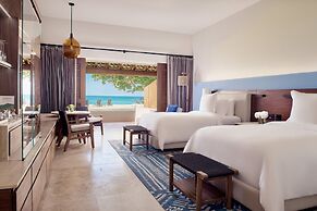 Four Seasons Resort Punta Mita