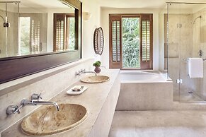 Four Seasons Resort Punta Mita