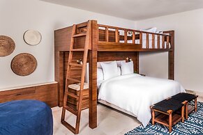 Four Seasons Resort Punta Mita