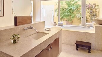 Four Seasons Resort Punta Mita