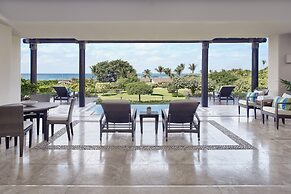 Four Seasons Resort Punta Mita