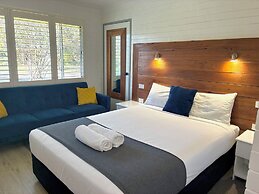 Pleasant Way River Lodge