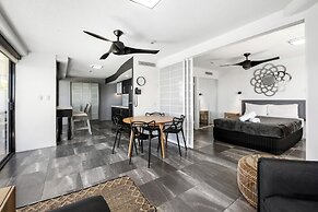 Beach Retreat Coolum