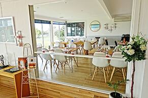 Diamond Island Resort & Penguin viewing