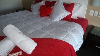 Diamond Island Resort & Penguin viewing