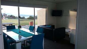 Diamond Island Resort & Penguin viewing