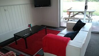 Diamond Island Resort & Penguin viewing