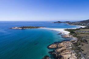 Diamond Island Resort & Penguin viewing