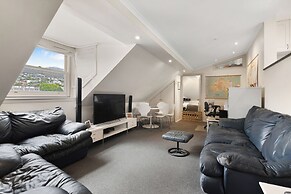 The Lodge on Elizabeth