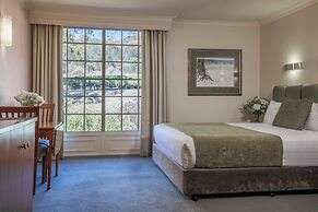 Country Club Tasmania