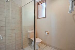 Quality Inn Colonial
