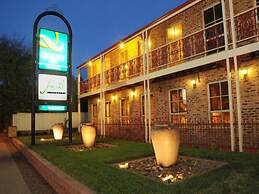 Quality Inn Colonial