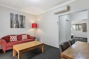 Quality Inn Colonial