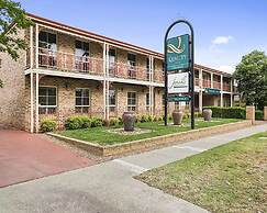 Quality Inn Colonial