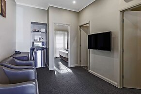 Quality Hotel Melbourne Airport