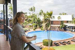 Moonlight Bay Suites