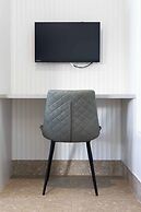 Moonlight Bay Suites